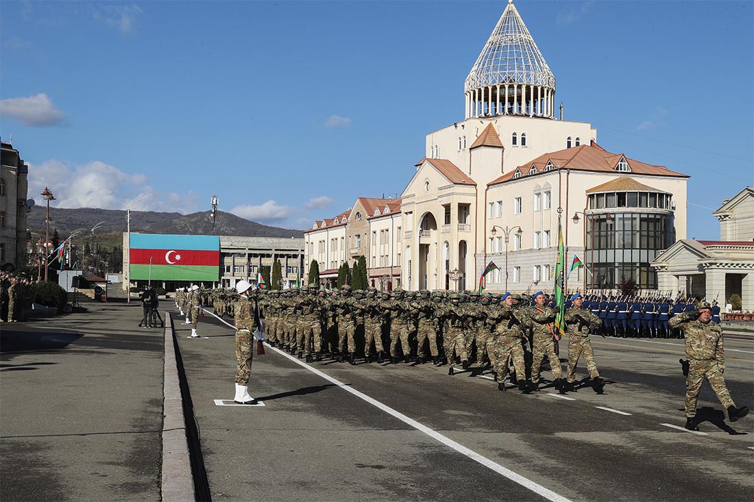 Вооруженные силы Азербайджана провели военный парад в Ханкенди (ранее этот город назывался Степанакерт)