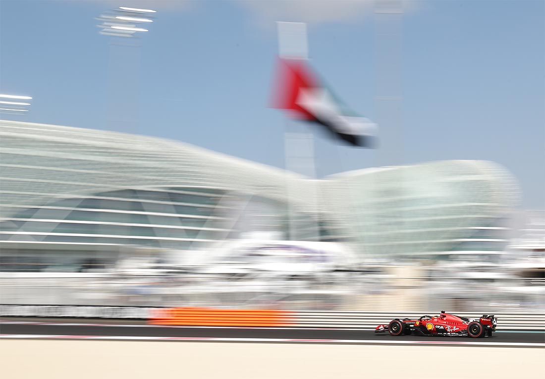 Абу-Даби принимает Гран-при "Формулы-1"