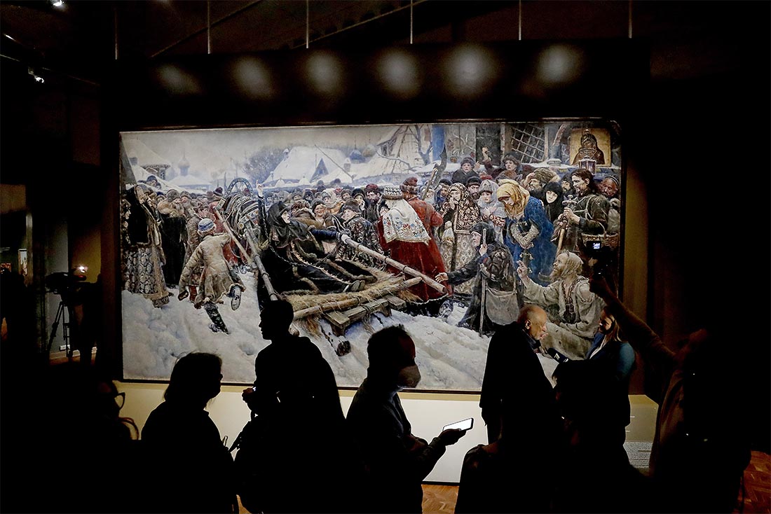 В Русском музее в Петербурге проходит самая крупная за 90 лет выставка Василия Сурикова, она приурочена к 175-летию со дня рождения художника