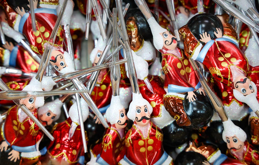 Производство новогодних игрушек в Красноярске