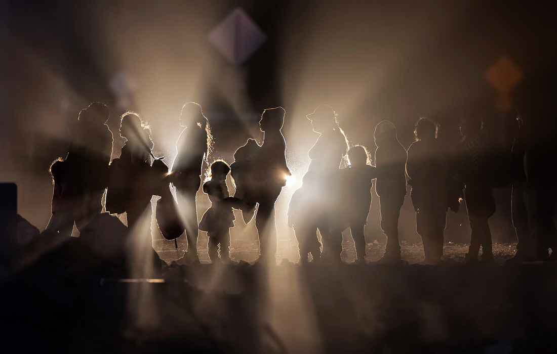 Мигранты на границе США и Мексики