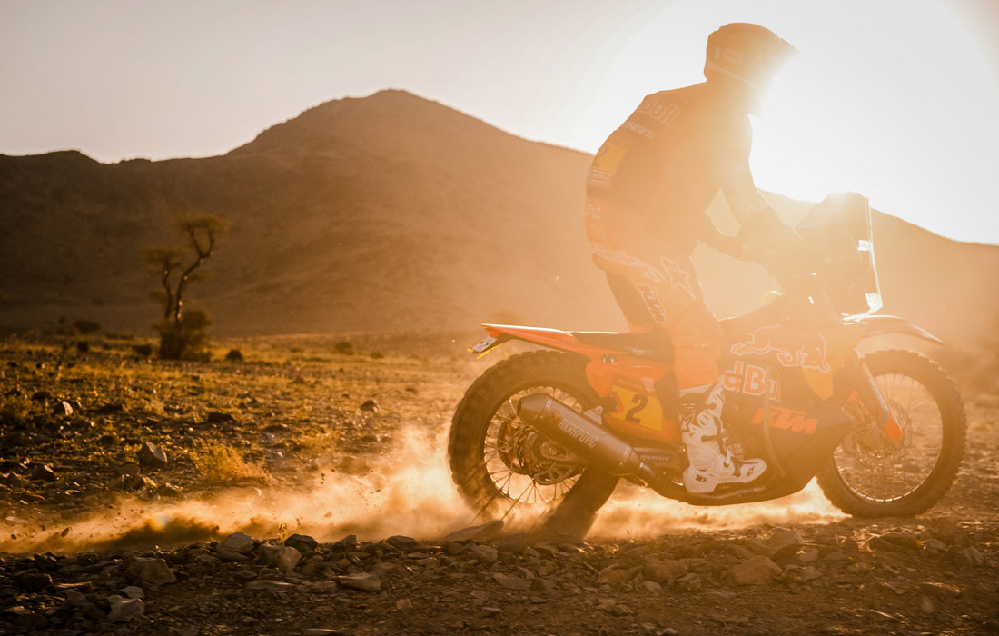 Продолжается ралли-марафон "Дакар" на территории Саудовской Аравии