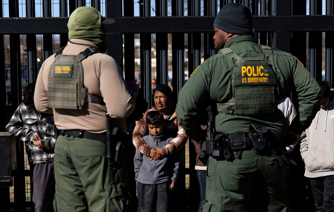 Национальная гвардия США продолжает обеспечивать безопасность границ в Техасе