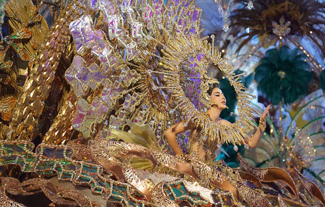 Ежегодный конкурс "Королева карнавала" в Санта-Крус-де-Тенерифе, Испания