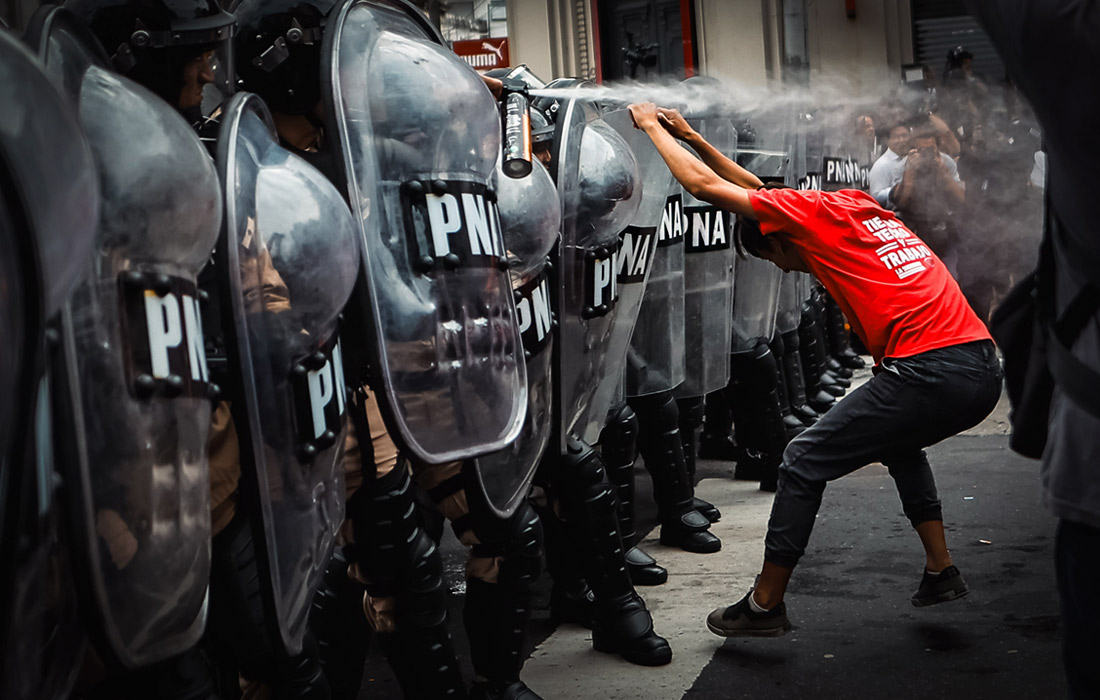 Акция против политики президента Аргентины Хавьера Милея в Буэнос-Айресе