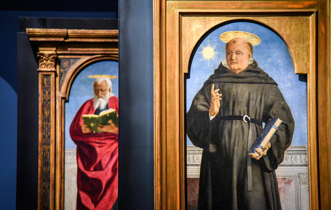 Полиптих Святого Августина художника Пьеро делла Франческа в музее Польди-Пеццоли в Милане