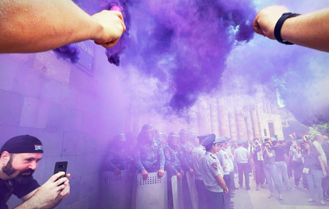 Акция протеста против политики премьер-министра республики Никола Пашиняна в Ереване