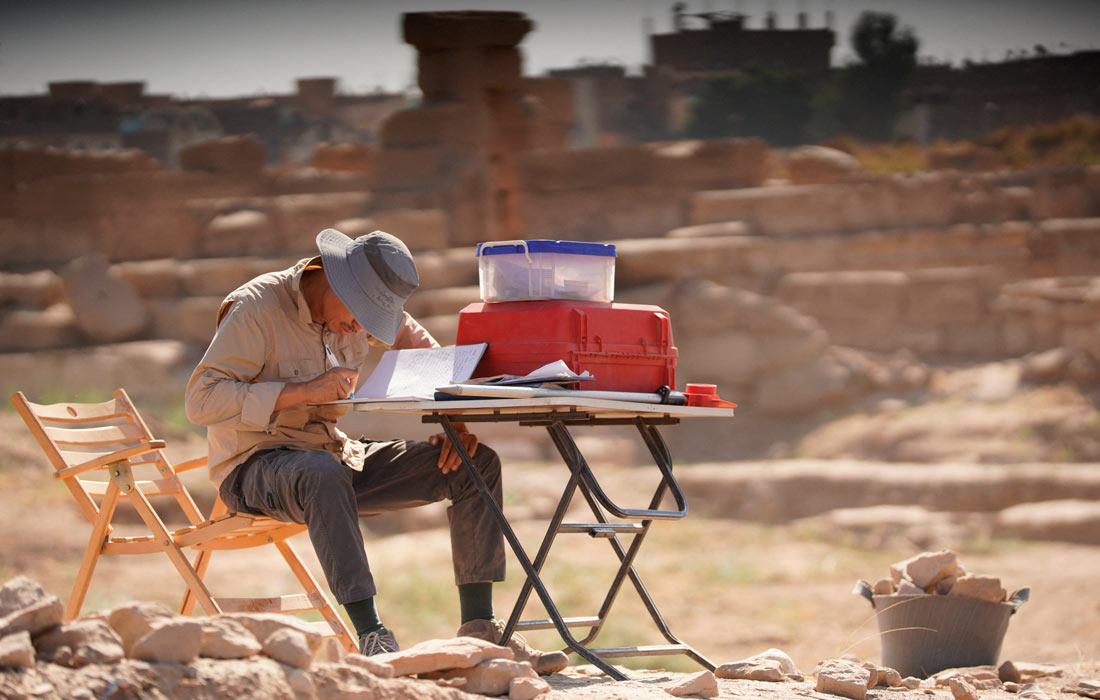 Египетско-китайская археологическая миссия на раскопках храма Монту в Луксоре