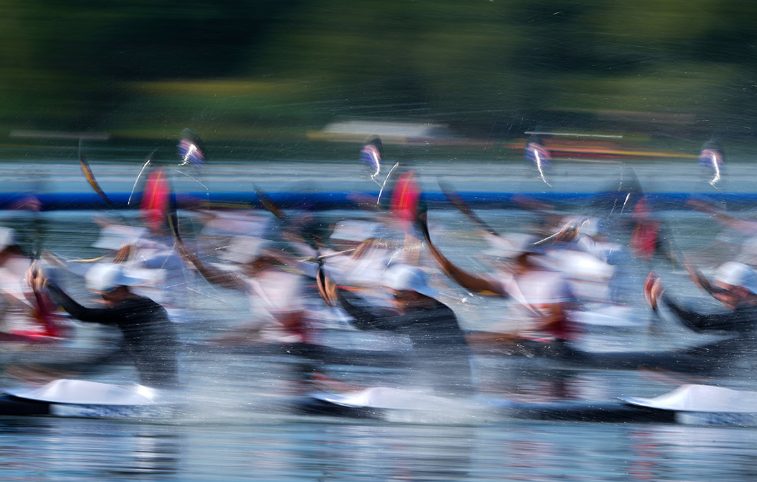 Мужской заезд на байдарках-четверках на 500 метров