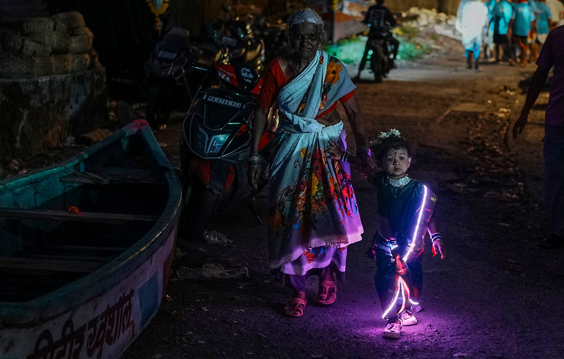 Индуистский праздник Нарали Пурнима в Мумбаи