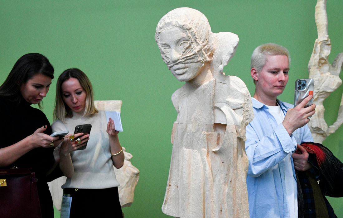 Международная ярмарка современного искусства Cosmoscow