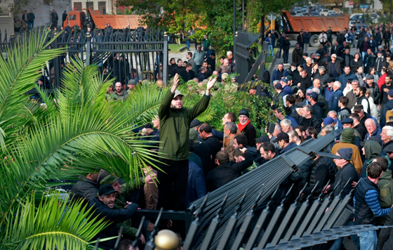 Протесты оппозиции в Абхазии