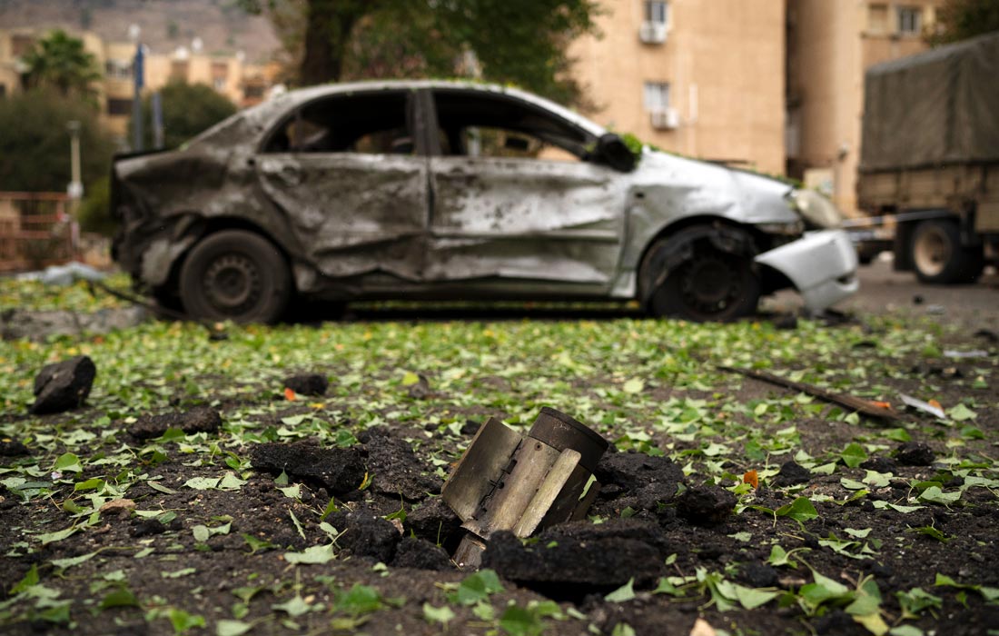 Последствия ракетного обстрела со стороны Ливана на севере Израиля