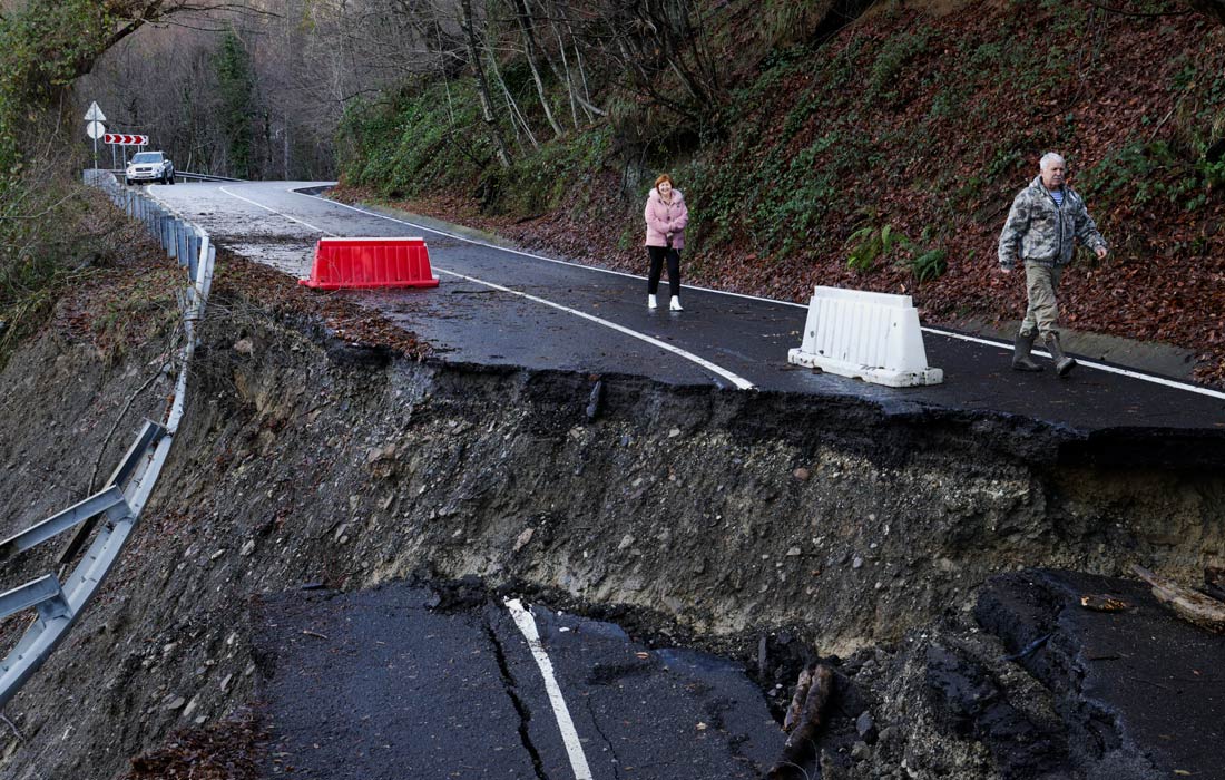 Последствия непогоды в Сочи