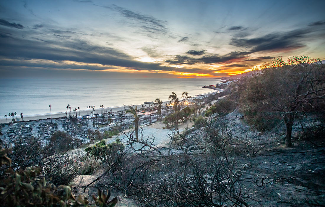 Пожароопасная погода возвращается в Лос-Анджелес