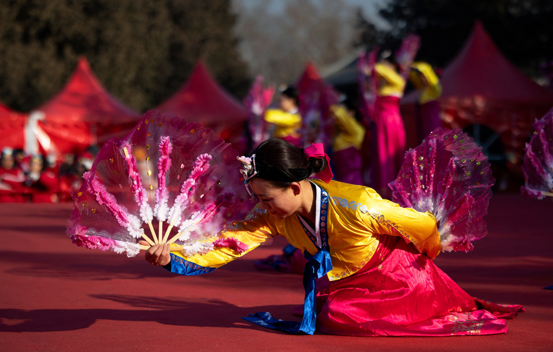 Празднование Нового года по лунному календарю в Пекине