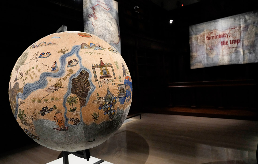 Пресс-показ выставки "В пути" в апостольской библиотеке в Ватикане