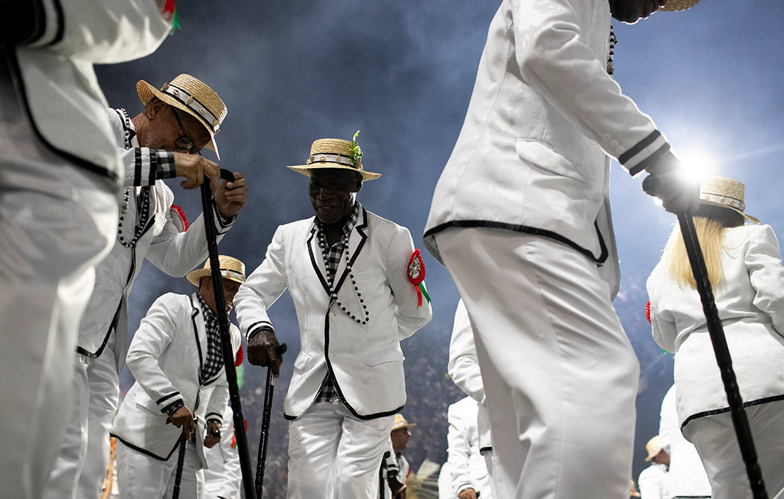 Ежегодный карнавал в Рио-де-Жанейро