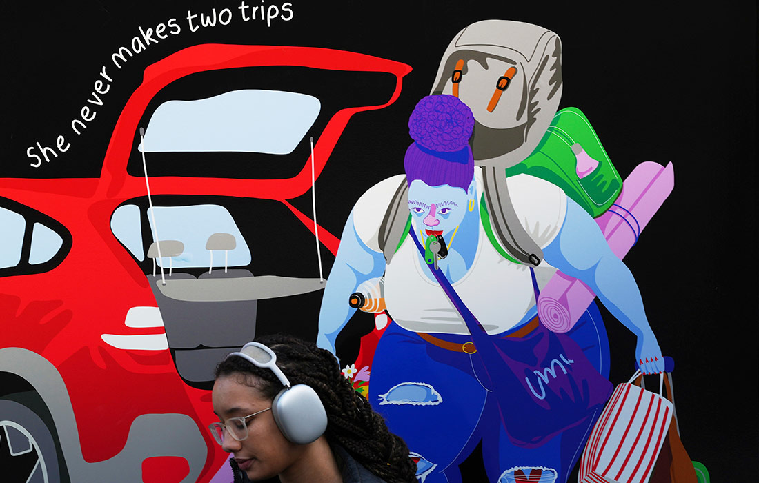 Работы художницы Ханны Бенихаунд выставлены в Лондоне в преддверии Международного женского дня