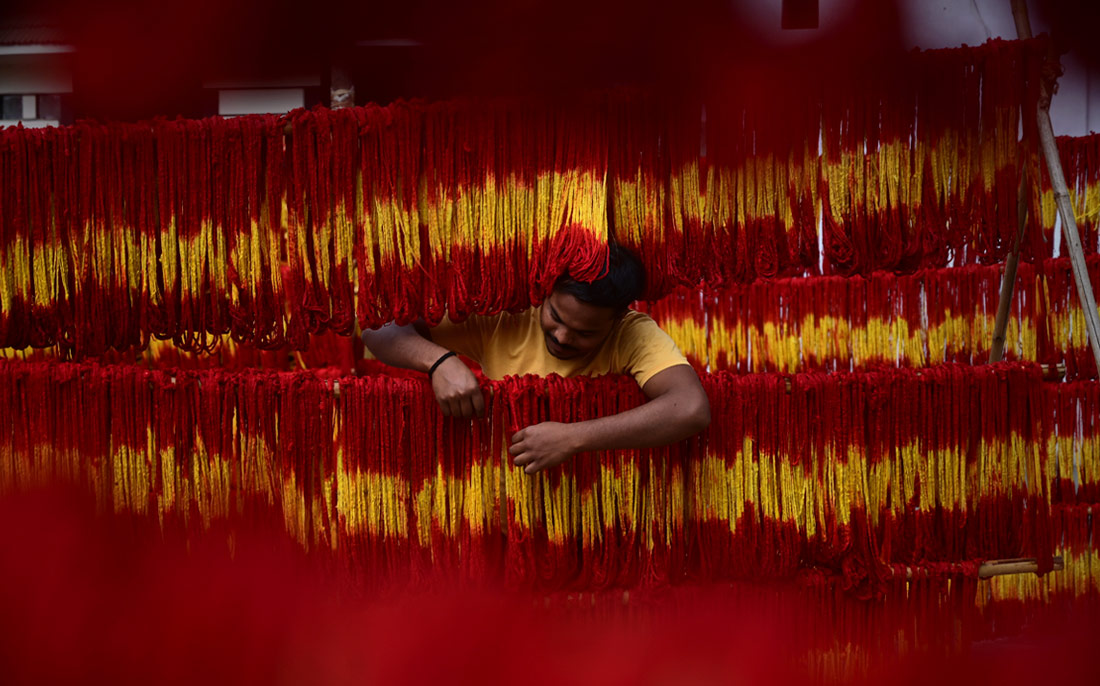 Подготовка к фестивалю "Наваратри" в честь богини Дурги в Индии