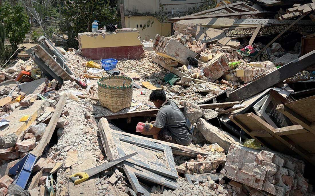 Власти Мьянмы объявили недельный национальный траур по жертвам землетрясения