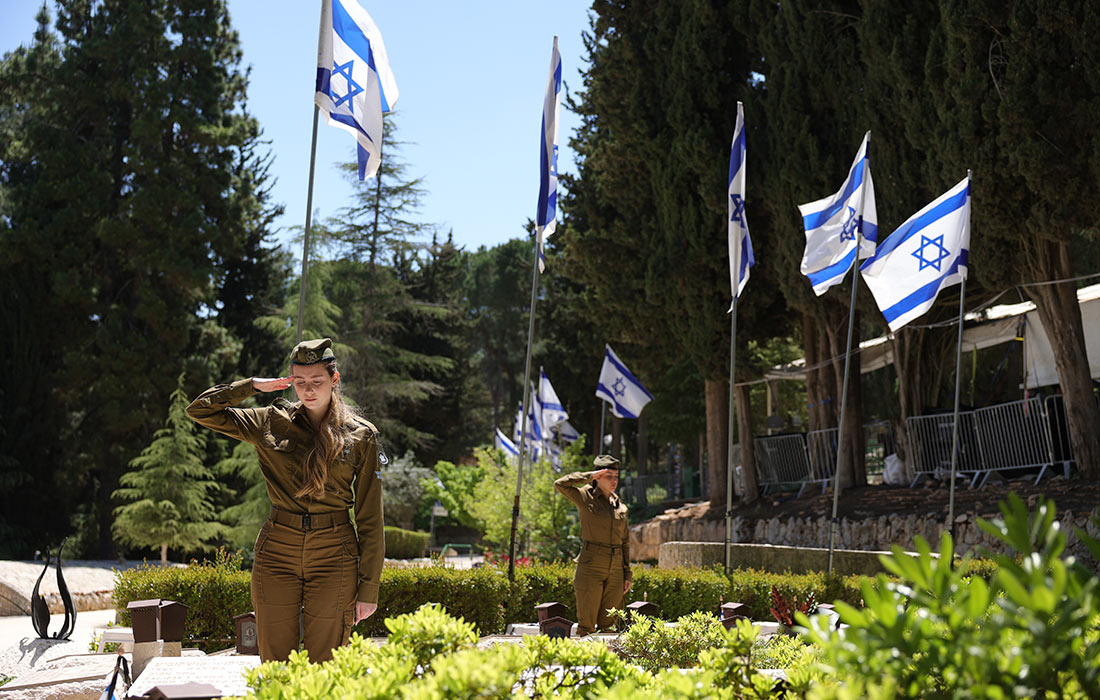 Подготовка ко Дню памяти павших в войнах за еврейское государство и жертв террористических актов в Иерусалиме