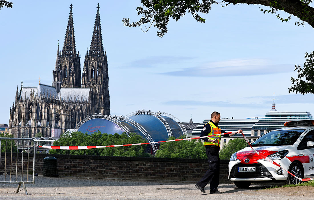 Более 20 тыс. жителей Кельна эвакуируют из-за трех авиабомб времен Второй мировой войны