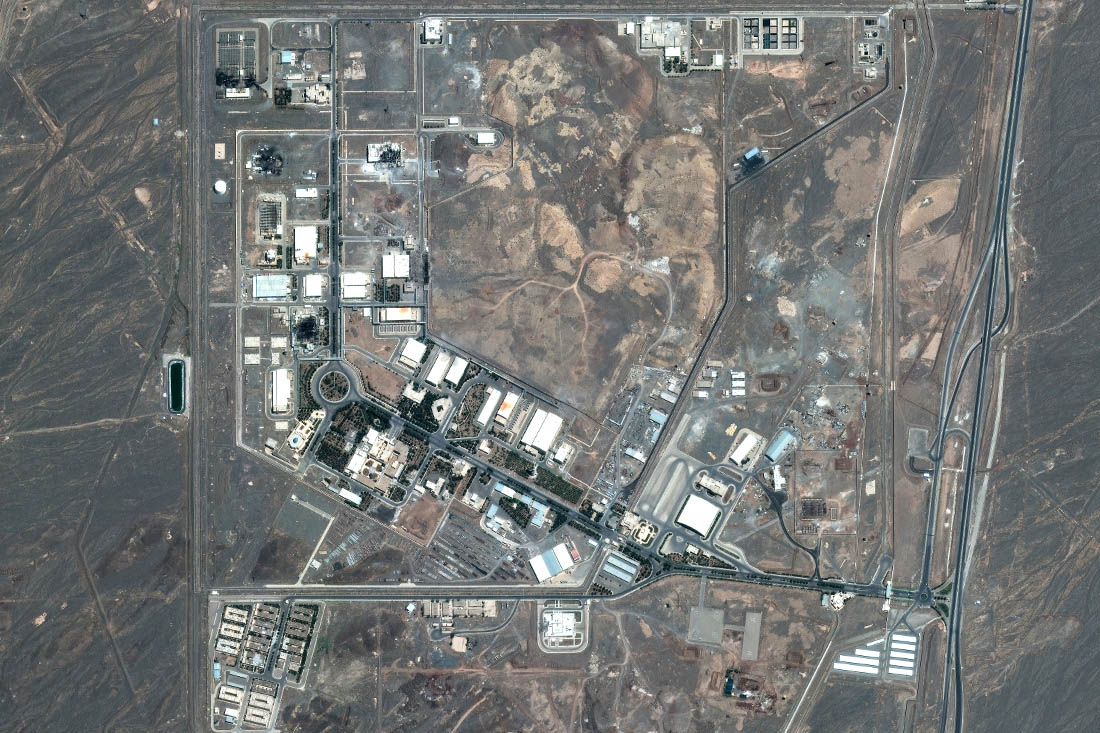 Завод по обогащению Нетенз. По данным МАГАТЭ, с пятницы дополнительных повреждений после пятничного израильского удара там не зафиксировано.