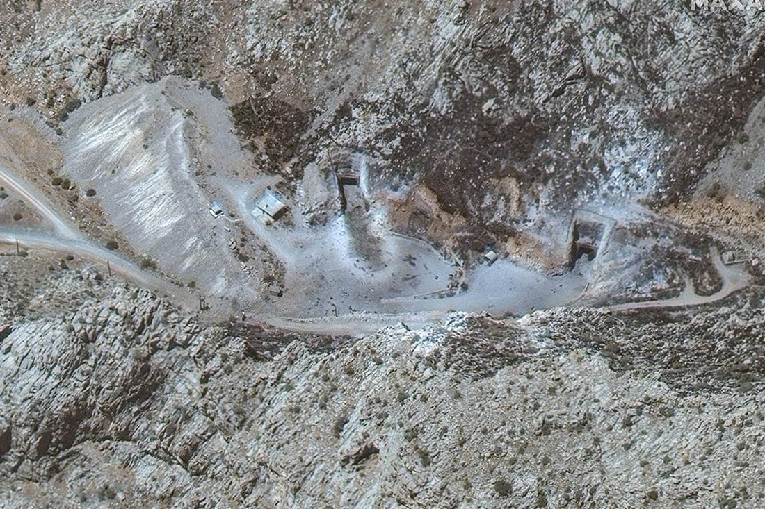 Повреждение входов в туннель на ракетном заводе Керманшах