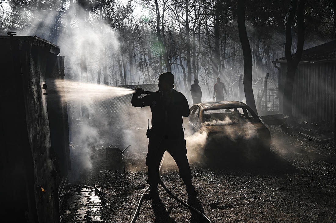 Работа пожарных в Измире