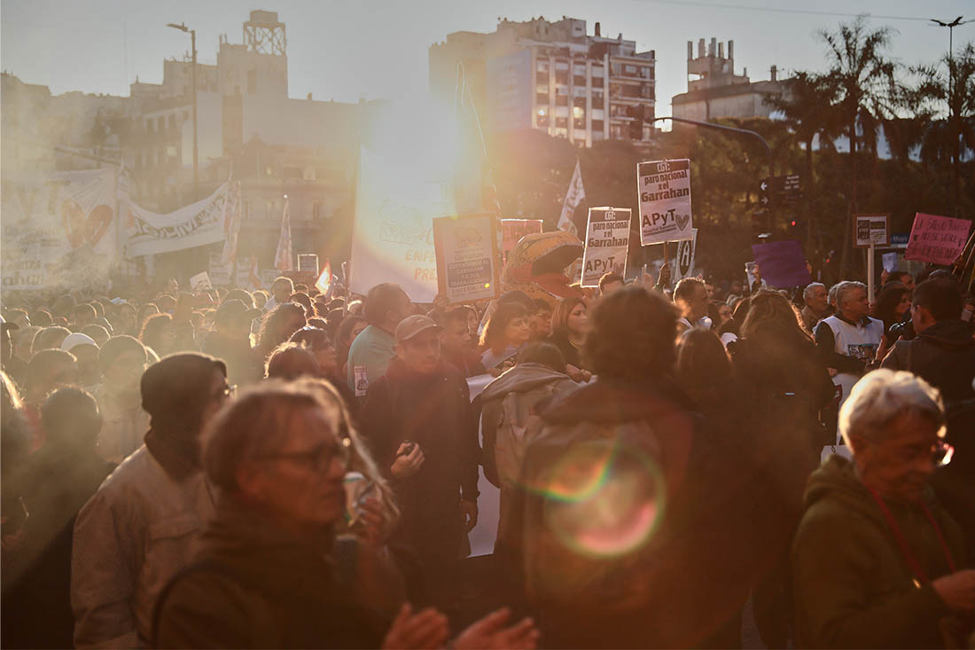 Медработники бастуют в Буэнос-Айресе
