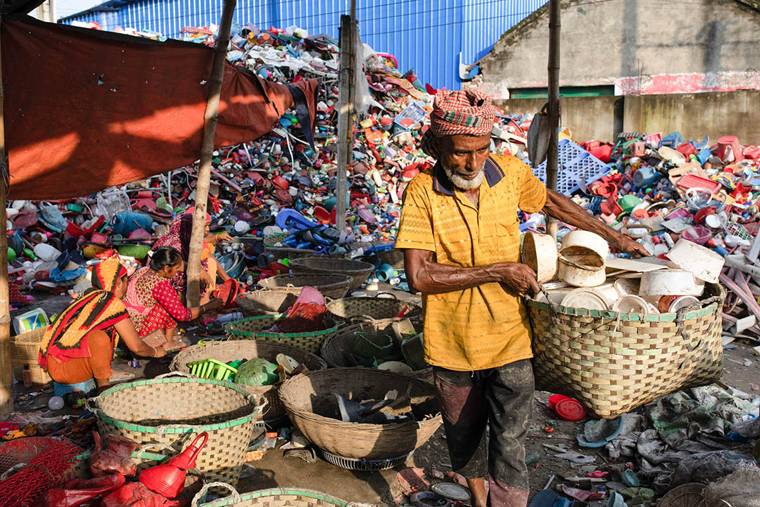 Сортировка мусора в Бангладеш