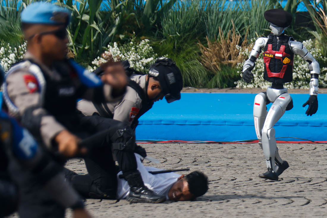 Празднование 79-й годовщины создания Национальной полиции Индонезии в Джакарте