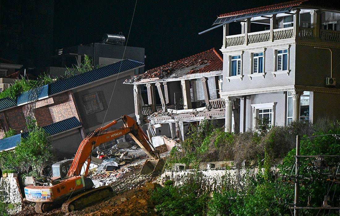 Как минимум 7 человек пропали без вести в результате схода оползня в провинции Гуандун на юге Китая