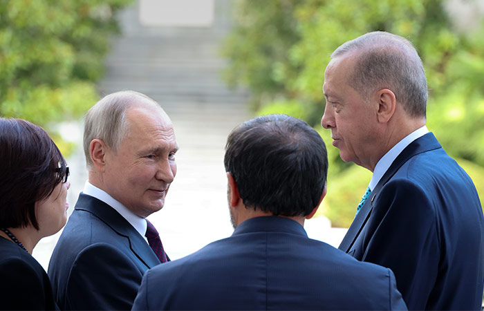 Эрдоган заявил, что в скором времени рассчитывает увидеть Путина в Турции