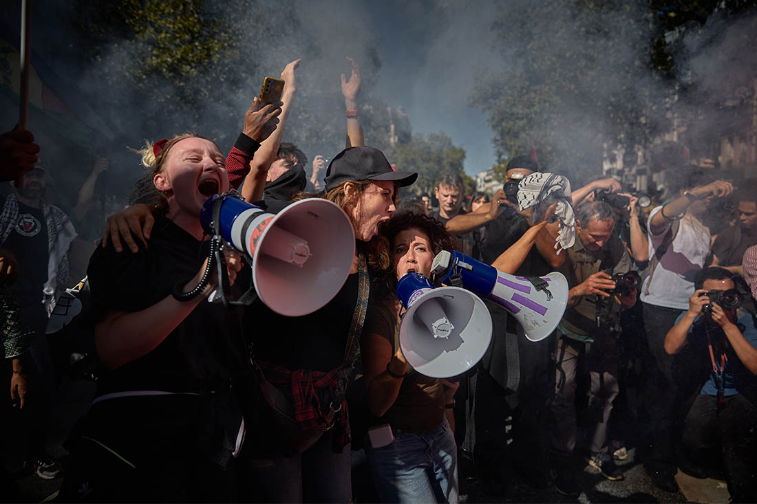 Французские рабочие бастуют против бюджета жесткой экономии