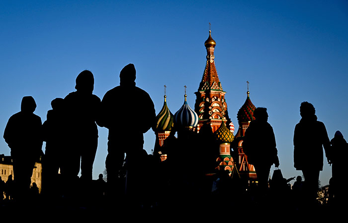 Еврокомиссия намерена запретить гражданам ЕС инвестировать в российский туризм