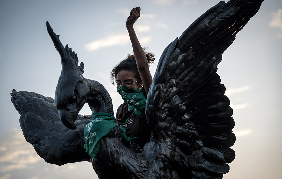 Акция участников молодежного движения "Поколение Z" в Лиме против политики президента Перу Дины Болуарте