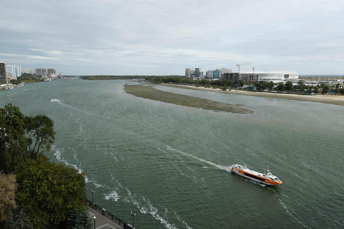 В Ростов-на-Дону прибыло первое речное судно "Метеор 120Р-7"