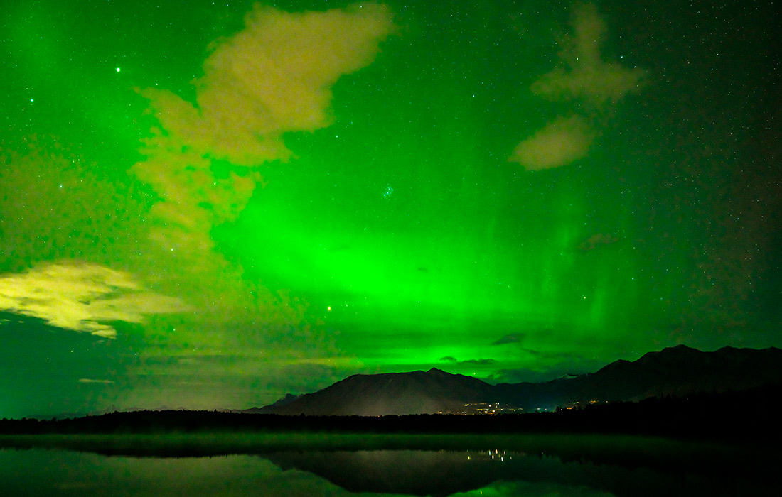 Северное сияние на Аляске