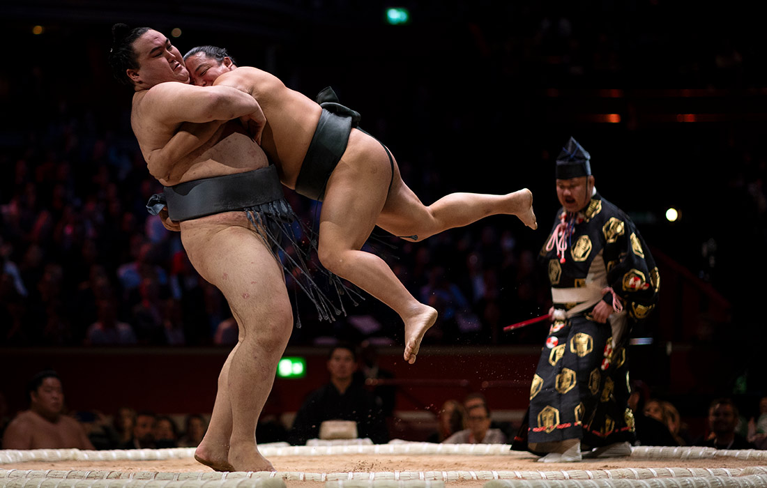 Большой турнир по сумо в Лондоне