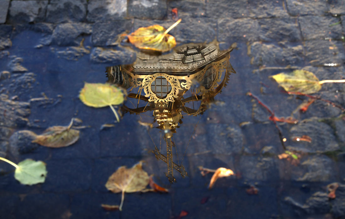 Отражение Знаменской церкви в Подольске