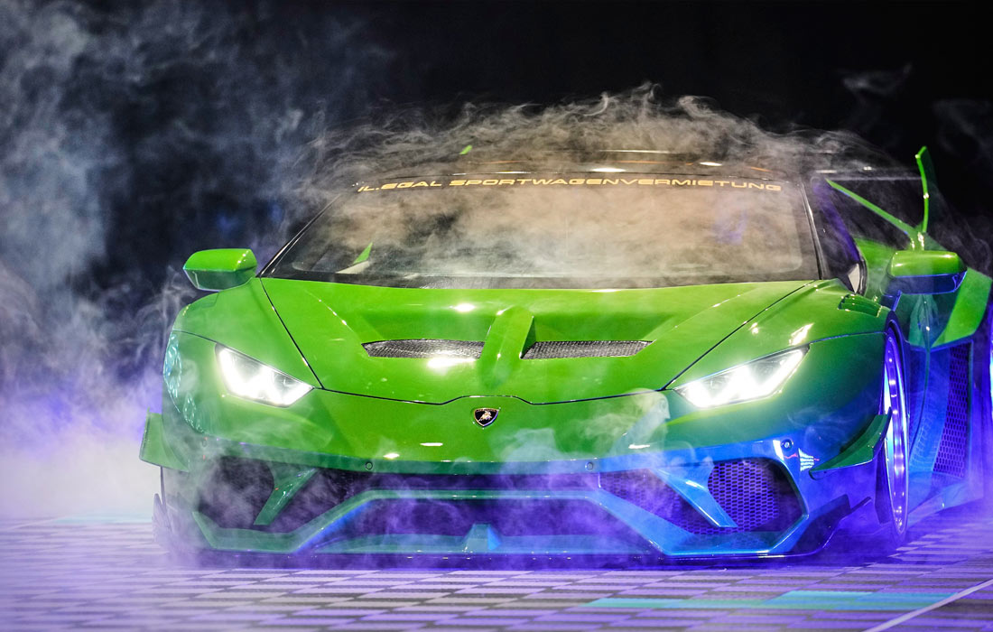 Международная выставка тюнингованных автомобилей Essen Motor Show в Эссене, Германия