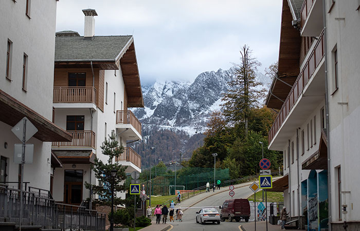 Россияне смогут заселяться в отели по правам или загранпаспорту Россияне смогут заселяться в отели по правам или загранпаспорту