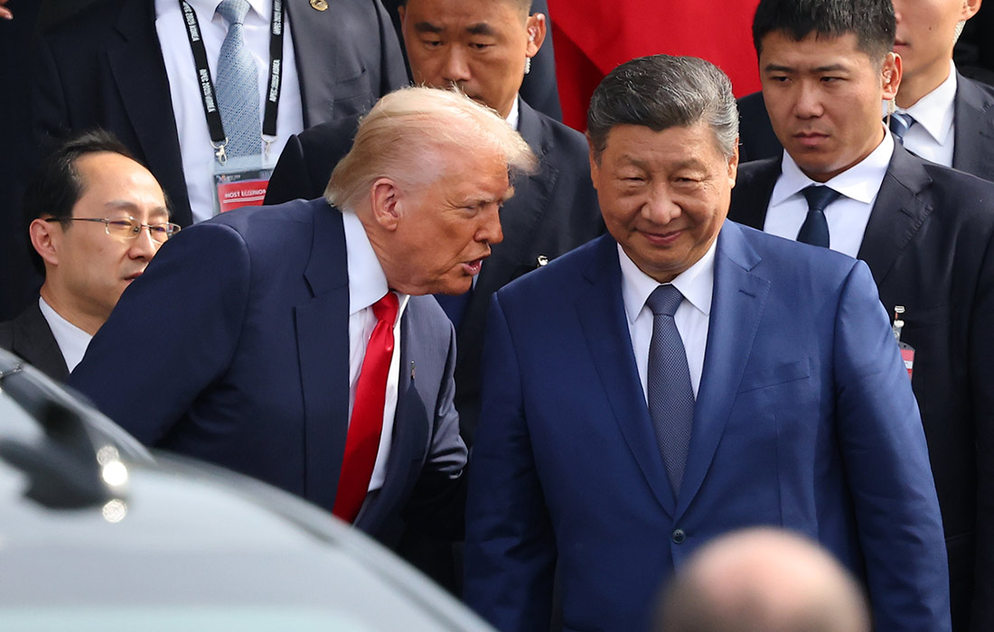 Встреча председателя КНР Си Цзиньпина и президента США Дональда Трампа в Пусане