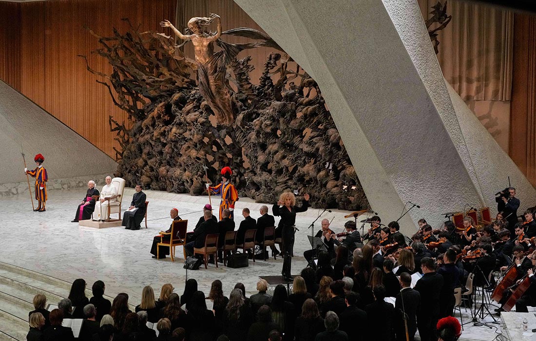 Папа римский Лев XIV встретился со студентами