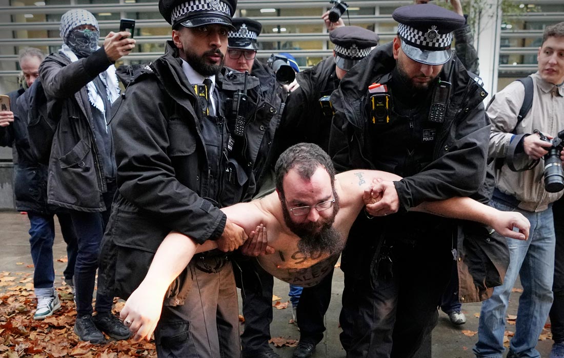 В центре Лондона полиция задержала участников акции в поддержку пропалестинского движения Palestine Action