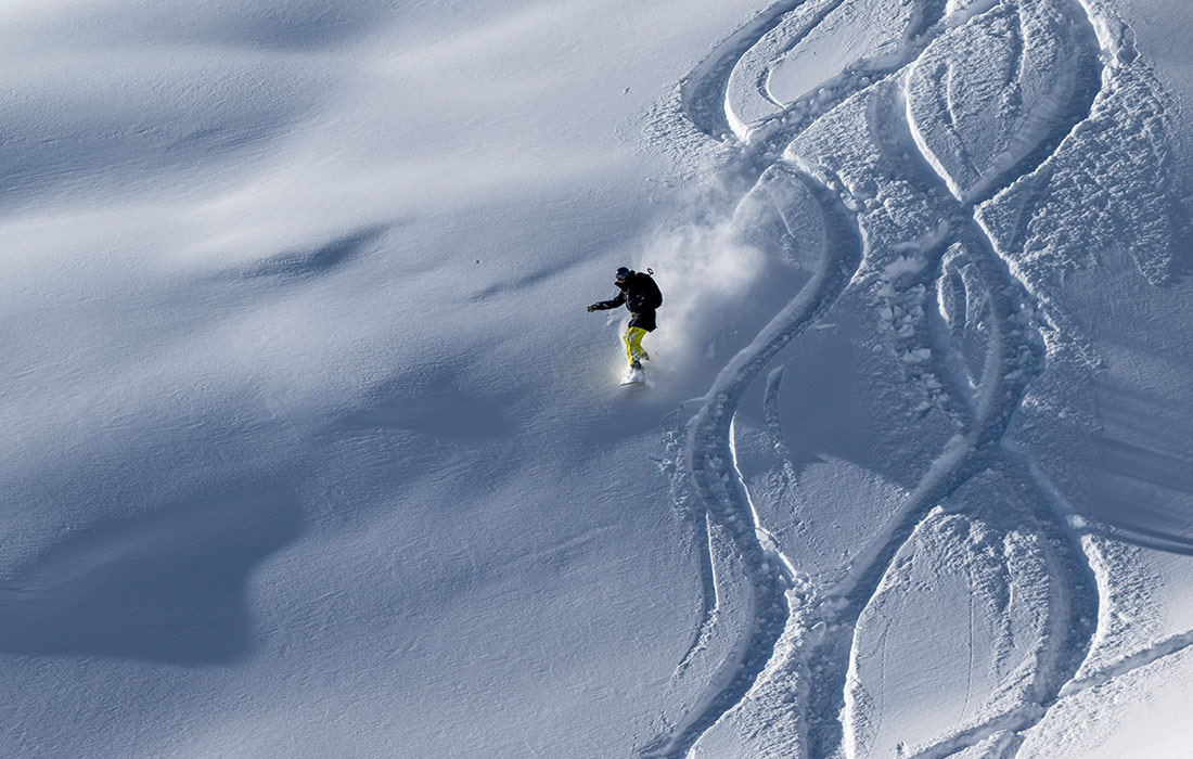 Начало лыжного сезона на Цугшпитце, Германия