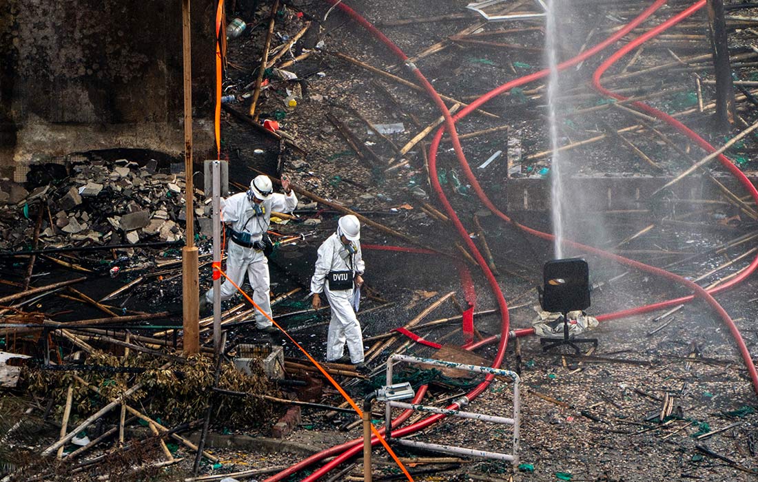 В Гонконге продолжается поиск жертв пожара в жилом комплексе Wang Fuk Court