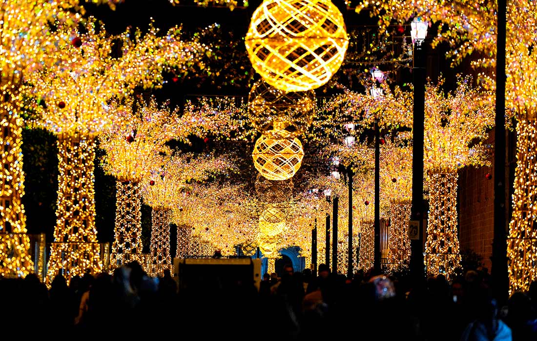 Рождественская иллюминация в Севилье